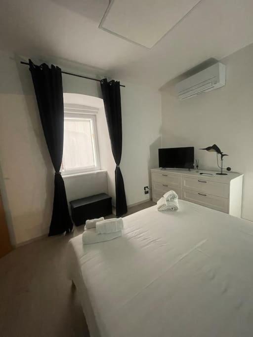 Casa Vacanze Viale Miramare 31- Delizioso Mini Loft Industrial 的里雅斯特 外观 照片